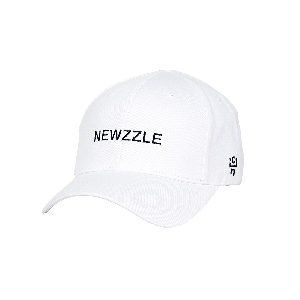 English Logo Embroidered Baseball Cap